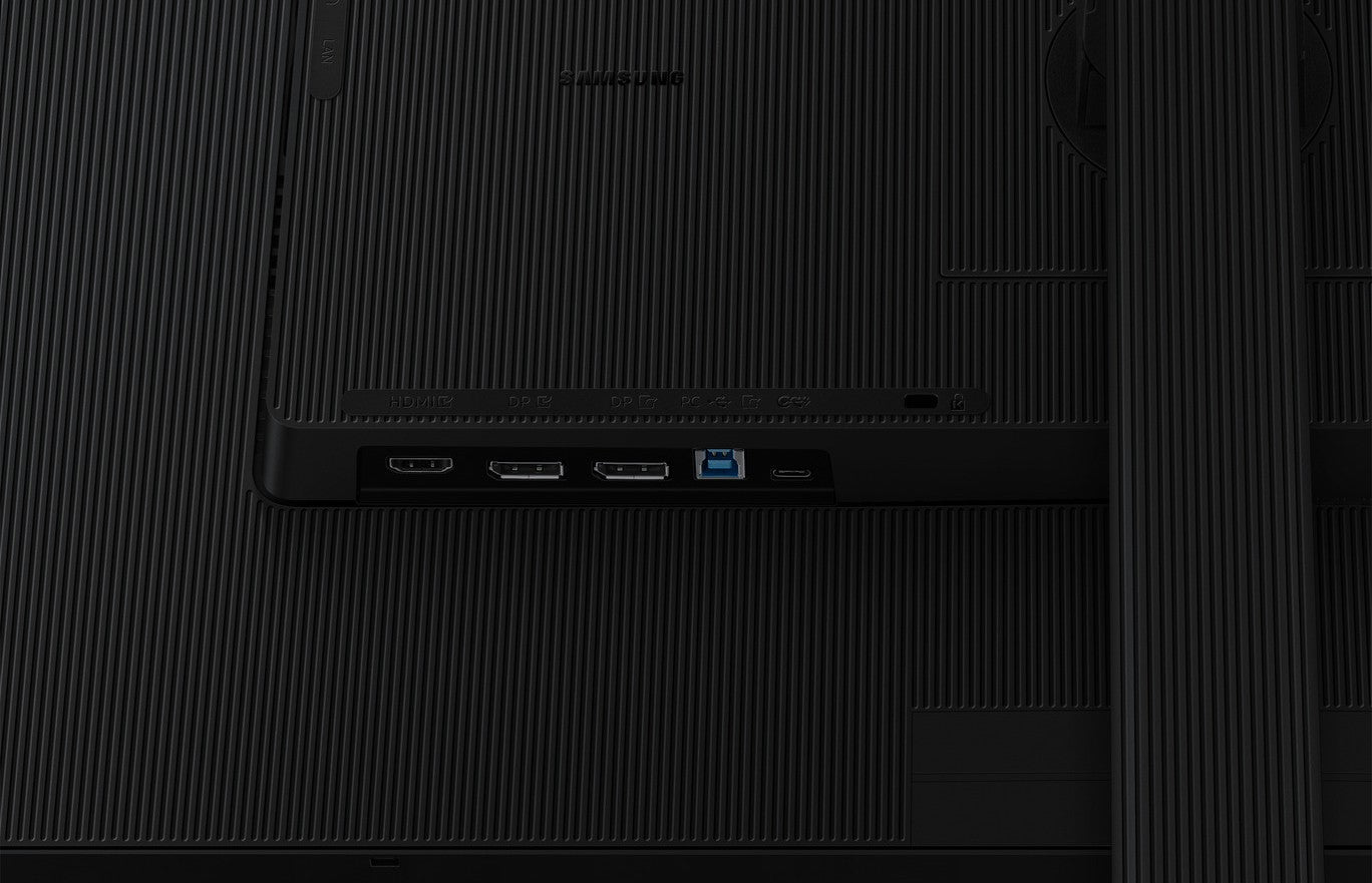 SAMSUNG 24" (16:9) QHD IPS MONITOR, DP, HDMI, HDR10, USB-C, USB, LAN, KVM, H/ADJ, VESA, 3Y